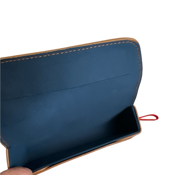 ♥️ Vintage Fossil Sunglass Case Excellent Condition - Picture 3 of 3